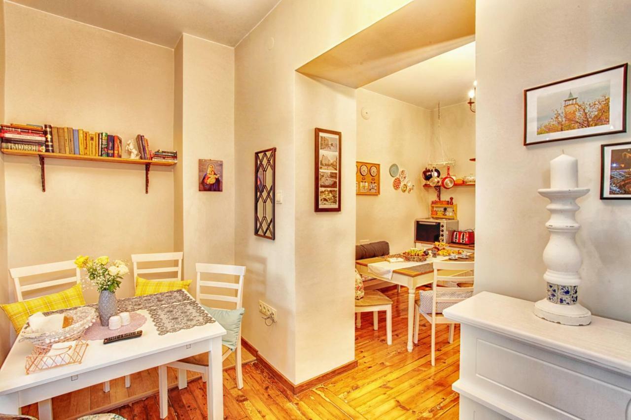 Guest House Sahat Tepe พลอฟดิฟ ภายนอก รูปภาพ